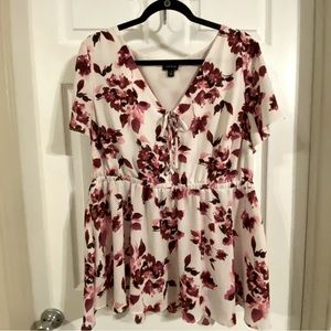 Torrid Floral size 1 top